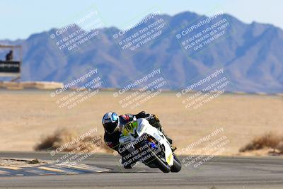 media/Jan-08-2022-SoCal Trackdays (Sat) [[1ec2777125]]/Turn 4 (1145am)/